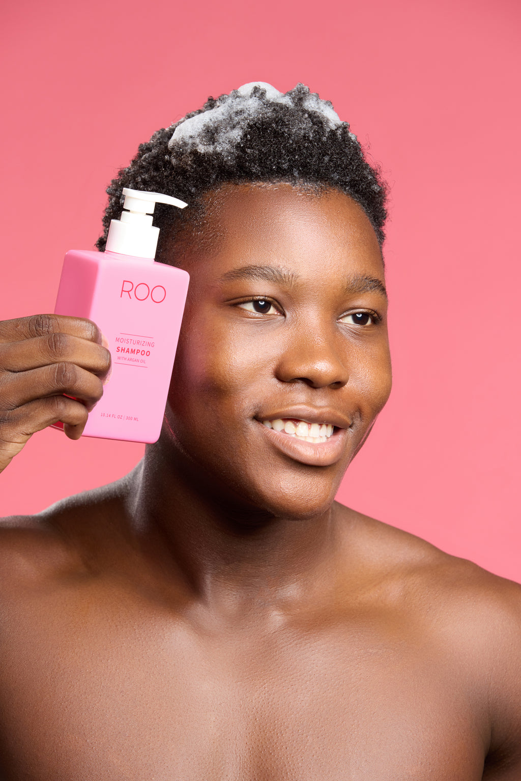 MOISTURIZING SHAMPOO
